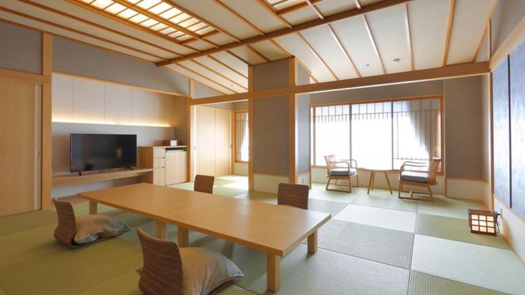 Tsukino Sumika Atami Juraku Hotel Exterior photo