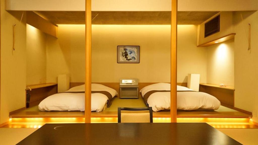 Tsukino Sumika Atami Juraku Hotel Exterior photo