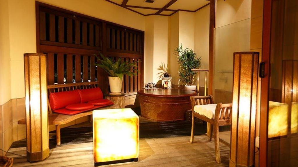 Tsukino Sumika Atami Juraku Hotel Exterior photo
